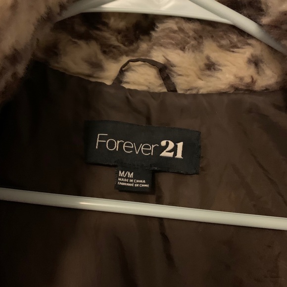 Vest- Forever 21 - Picture 2 of 3